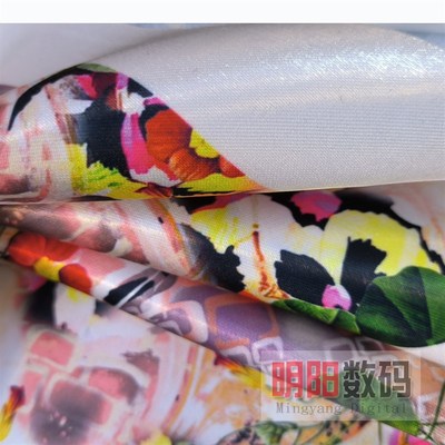 218号布水光缎无弹梭织布高亮光反光面料中等硬度数码印花色丁布