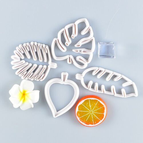 4Pcs Leaf Cookie Cutter Mold Creative Biscuit Jungle Cookie
