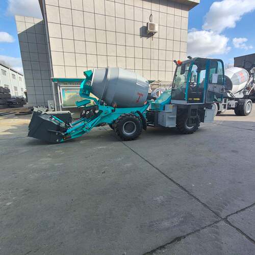 Off-Road.5CubicSelfLoadingConcreteMixerSmallMobile