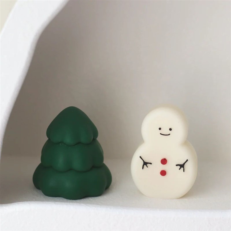 Ins Christmas Tree Silicone Candle Mold DIY Handmade Scented - 实物图