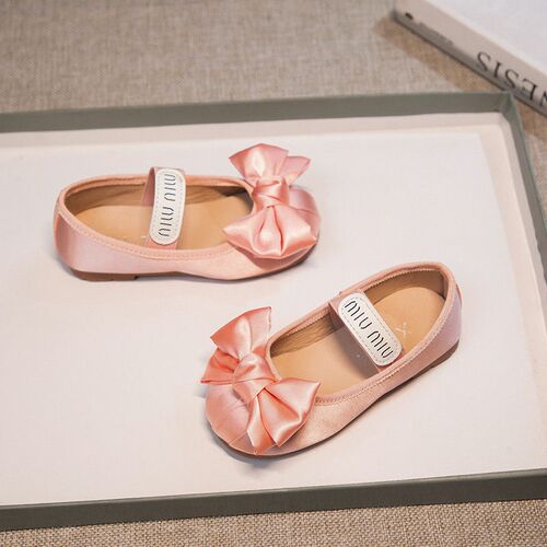 Girls Small Leather Shoes 2025 Dress Ballet Silk Childrens