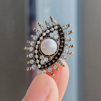 Blue Crystal Four-Leaf Clover Brooches For Women Simple