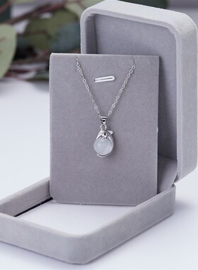 Simple Design Natural Stone Transparent Water Drop Dolphin P