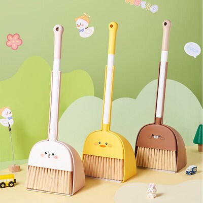 Three-piece mini dustpan set