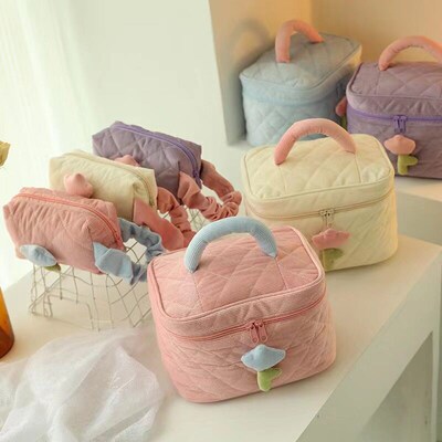 New makeup bag Large storage bag Small cute toiletry bag