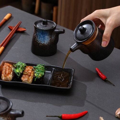 Ceramic Seasoning Bottle Soy Sauce Bottle Vinegar Jar Chili