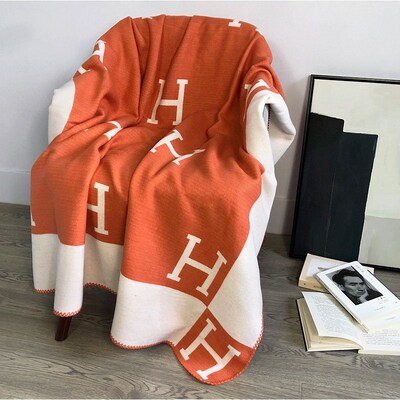 Aircraft First Class Imitation Cashmere Office Insh Letter B