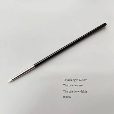 Tapered Detail Eyeshadow Brush Natural Goat Hair Pointed