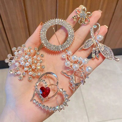 Exquisite Brooch Corsage Pin Fixed Clothes Accessories anti-