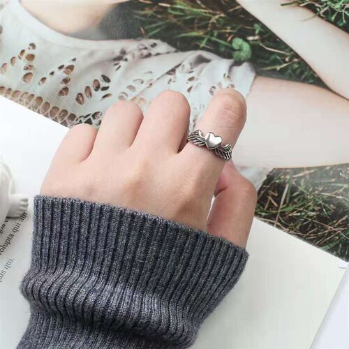 Vintage Trendy LOVE Heart Adjustable Rings Punk Hip Pop Angl