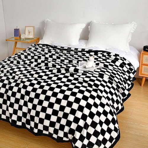 Blanket Single Dormitory Milk Velvet Blanket Thickened Quilt