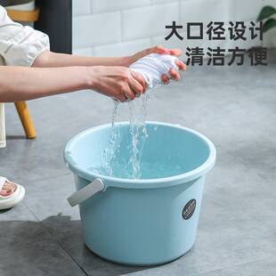 Large bucket household portable astic thickened water stor