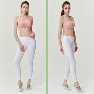 Non-Slip Yoga Socks with Grip for Pilates Ballet Gym