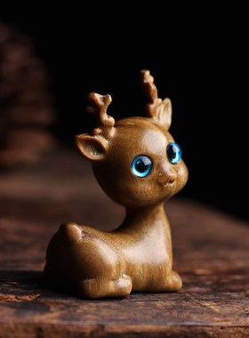 阿根廷绿檀木雕车载鹿手把玩件雕刻家居电视柜装饰工艺礼品摆件