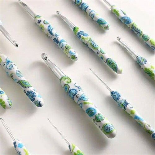 Crochet Hook Kit Crochet Needle Set With Soft Clay Handle