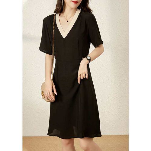 Silk Hepburn Style Small Black Dress Summer New Womens V-ne