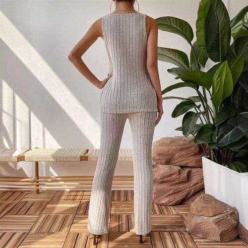 Hot and spicy knitted suit slimming suit knitted vest