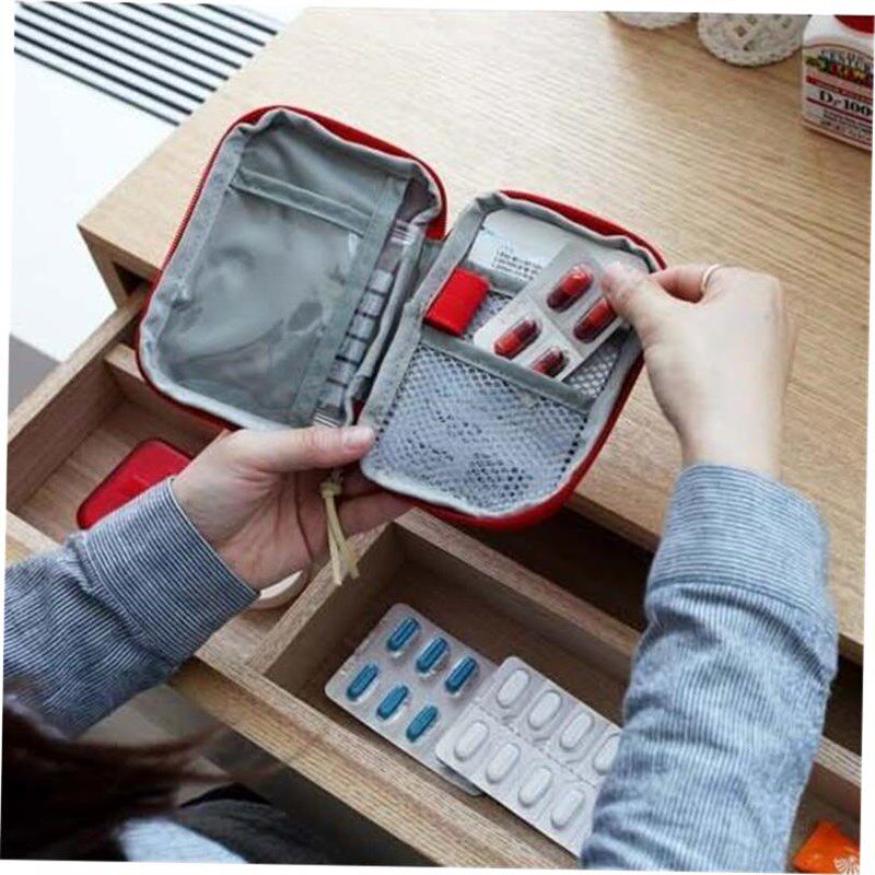 Small portable medicine storage bag medical first aid kit - 实物图