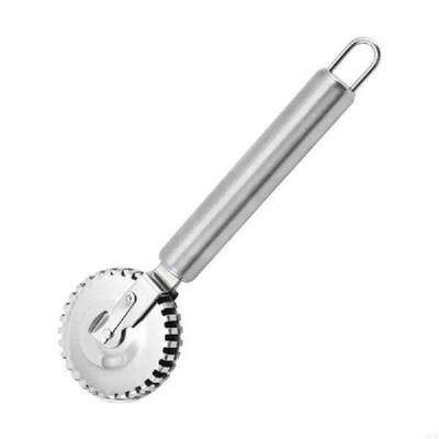 H8WB Comfortable Grip Pastry Roller Ravioli Cutter for
