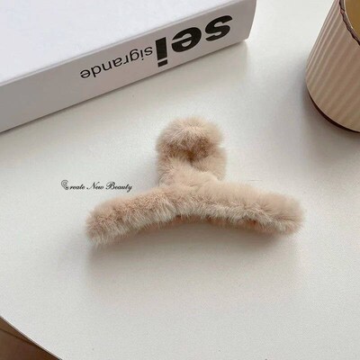 Hair Claw Elegant Acrylic Hairpins Faux Fur Clip Barrette Cr