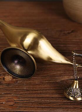 Wishing Lamp Ornament Retro Features Aladdin Magic Lamp