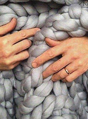 -handmade chunky knit blanket wool bulky knitted throw gift-