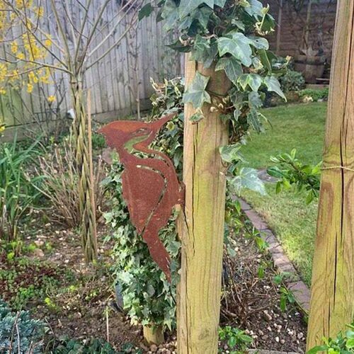 Elegant Garden Stake Design Pileated Bird Rusty Iron Crafts