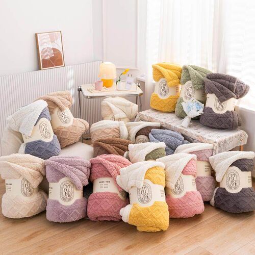 Wholesale Blanket Quilt Small Blanket Nap Office