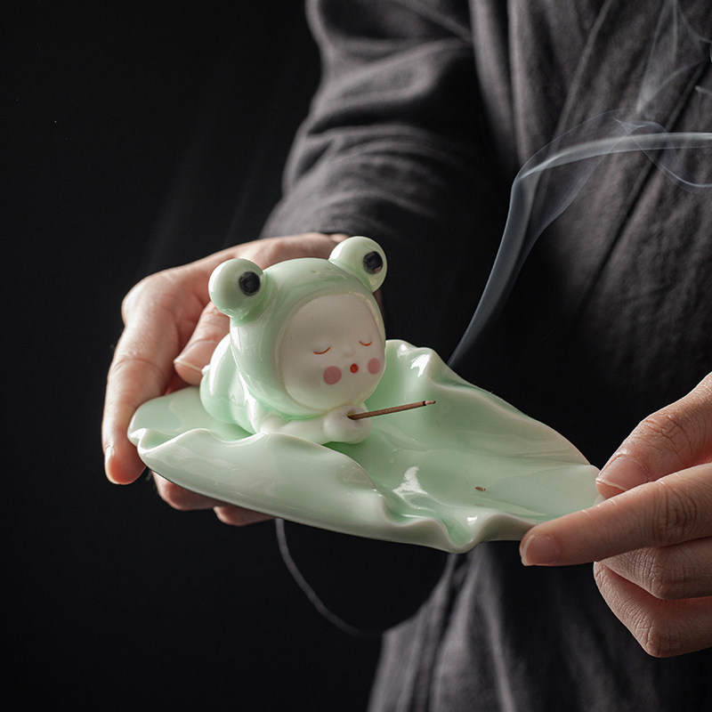 可爱小青蛙陶瓷香薰炉摆件软萌茶宠禅蛙荷叶家用室内线香插檀香道,家居饰品,香薰炉,淘宝优惠券,粉丝福利购,淘宝优惠卷
