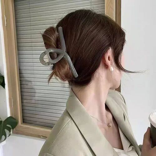 13cm Plastic Transparent Large Size Hair Claw Fashion Women