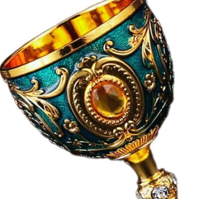 Vintage Medieval Goblet Drinking Glass Novelty Versatile