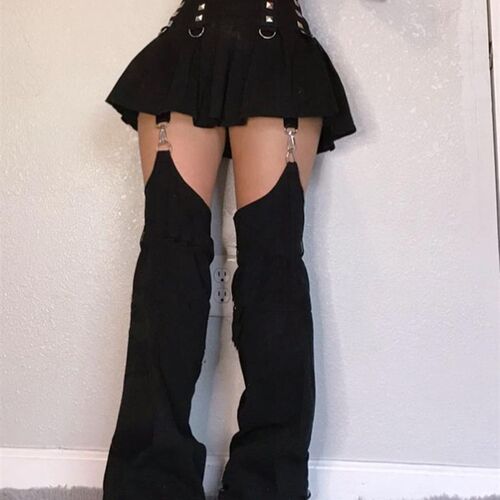SUCHCUTE Rivet Patchwork Women Mini Pleated Skirts With Trou