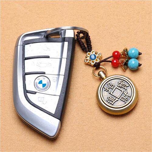 Car keychain Men' motorcycle buckle tick electric vehicle