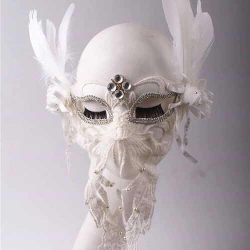 Women Princess Venetian Mardi Masquerade Party White