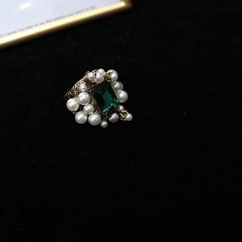 LIN retro light luxury high-end pearl gemstone ring elegant