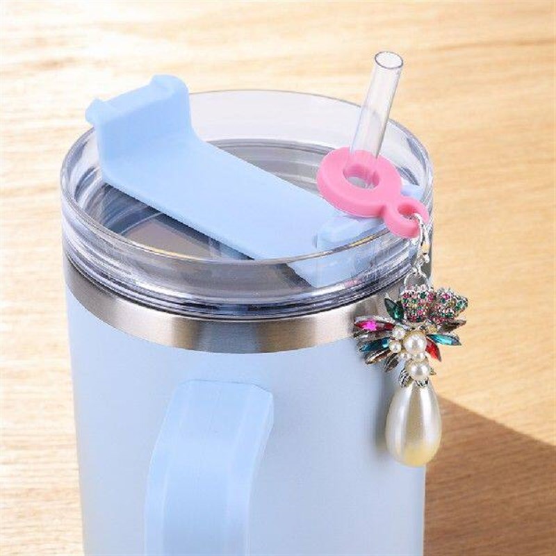 7Pcs Straw Toppers Charm Silicone Straw Hanging Ornaments - 实物图