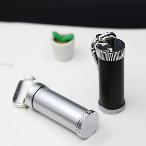 Portable Ashtray Pocket Ashtray Mini Outdoor Key Chain Ashtr