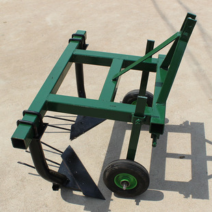 四轮拖拉机犁 四轮开沟起垄犁 黄烟土豆红薯收货犁 扶沟犁 培土犁