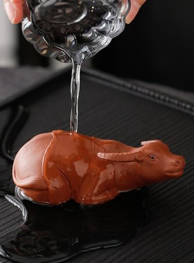 创意招财生肖牛紫砂水牛紫砂茶宠茶玩摆件牛转乾坤茶桌茶台装饰品