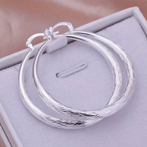 Silver color  top quality fashion design round women lady we