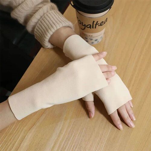 1 Pair Autumn and Winter Warm Gloves Womens Winter German V