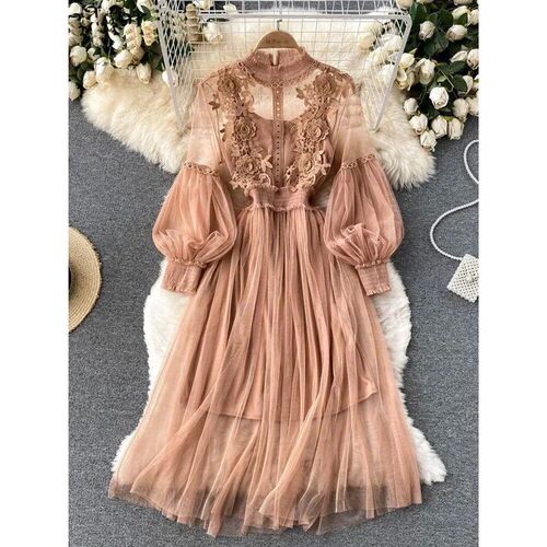 Ladies Dress Three-dimensional Flower Hook Mesh Temperament