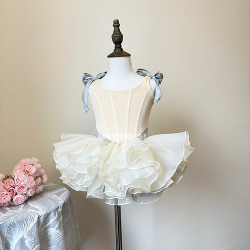 女童舞蹈演出夏季蝴蝶结公主裙