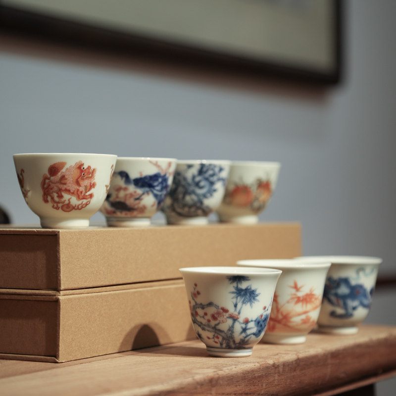 仿古釉青花茶杯釉里红矾红品茗杯陶瓷功夫茶具小号杯子个人单杯