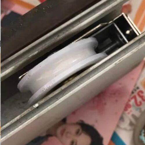 90铝合金门窗滑轮铝合金推拉门滑轮配件下轮滚轮轨道老式铁