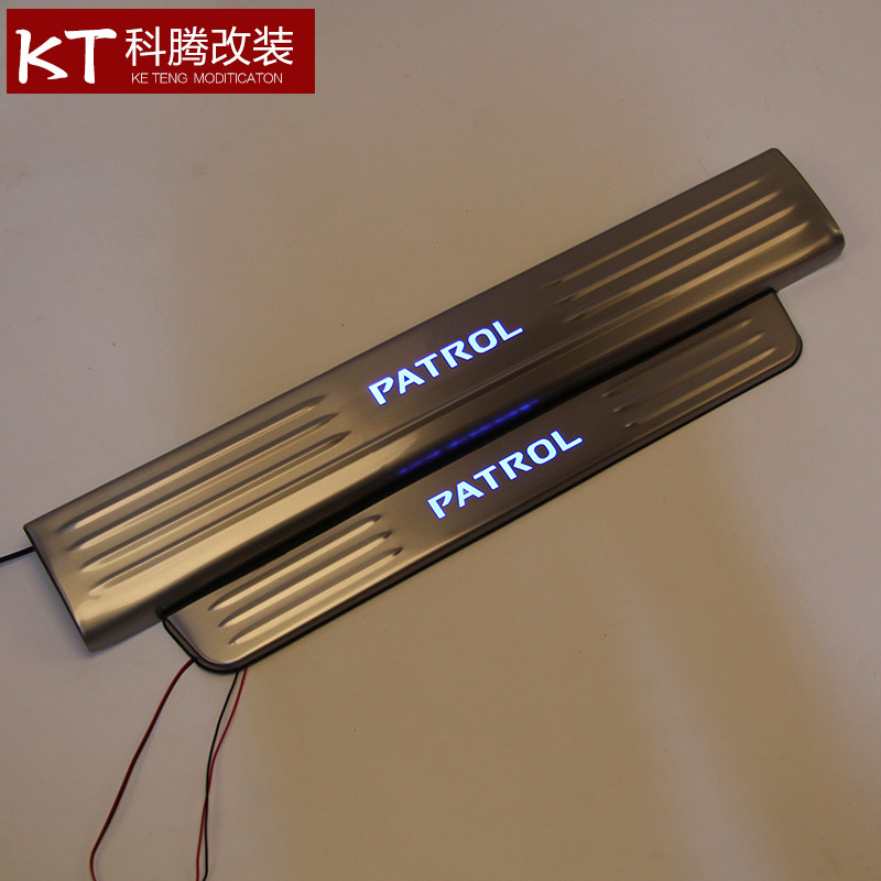 专用于17-20款途乐y62LED带灯门槛条 不锈钢迎宾踏板内饰改装