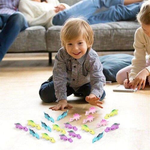 30 Pcs Dinosaur Finger Toys Catapult Flying Flight Bendable