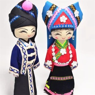娃娃贵州少数民族手工艺品木人偶幼儿园公仔苗族旅游礼品摆件