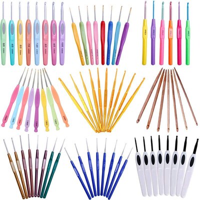 New Crochet Hooks Colorful Soft Plastic Handle Knitting Need