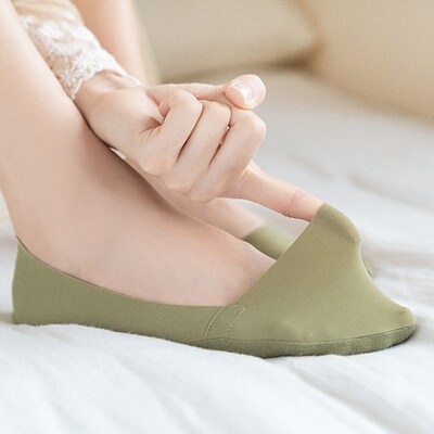 Womens Ice Silk Thin Ladies Shallow Mouth Invisible Socks B